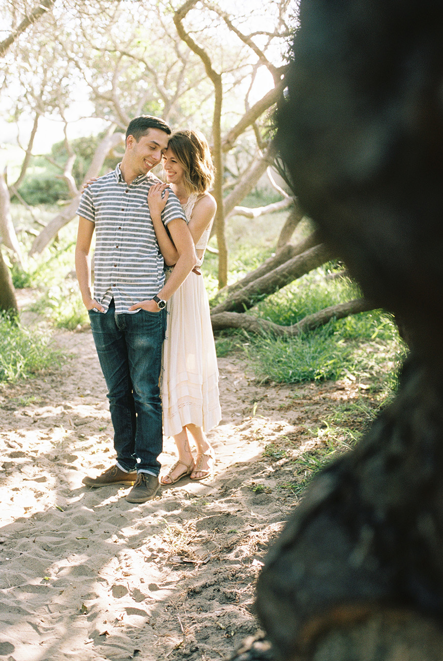 o+b-13-california-destination-san-francisco-beach-coast-forest-natural-organic-spring-summer-boho-bohemian-anthropologie-free-people-lifestyle-couple-engagement-session-fine-art-film-wedding-photographer-photo